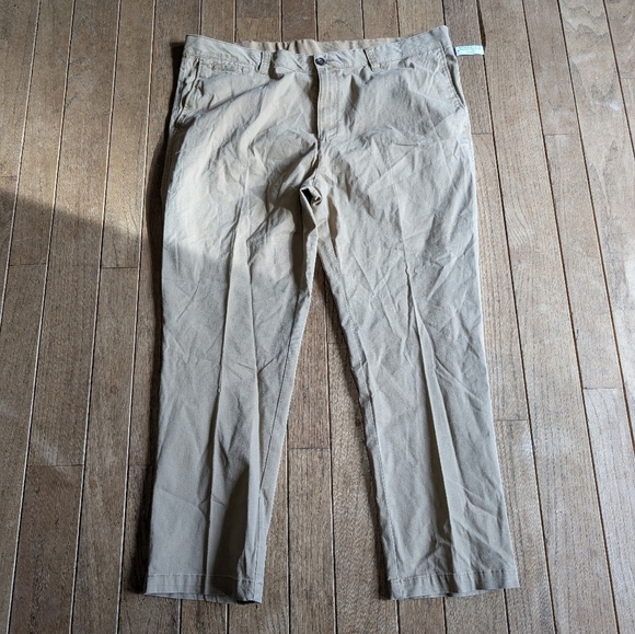 Amazon Essentials Other - Nwt Men's Amazon Essentials Stretch Twill Pant In Dark Khaki Size 46x32
